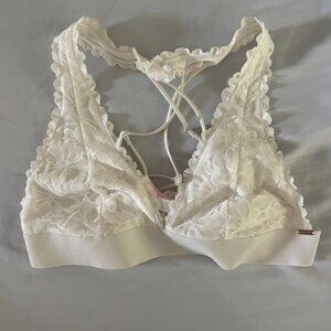 PINK Victoria’s Secret Women’s White Lace Intimates & Sleepwear Bra Size Small